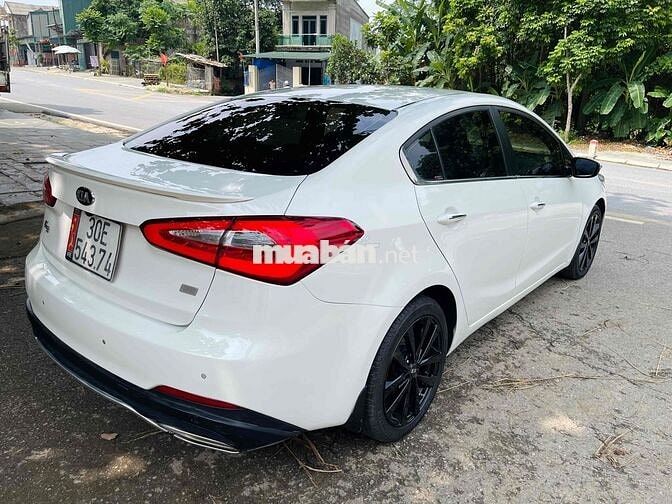 Kia K3 Trắng