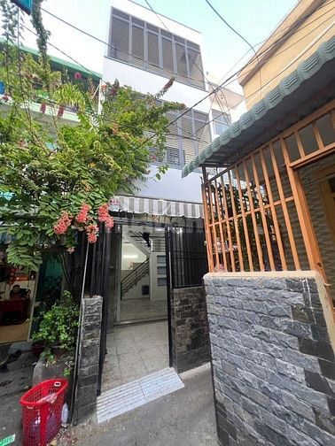 Nhà 3 tầng Nguyễn Văn Luông Quận 6