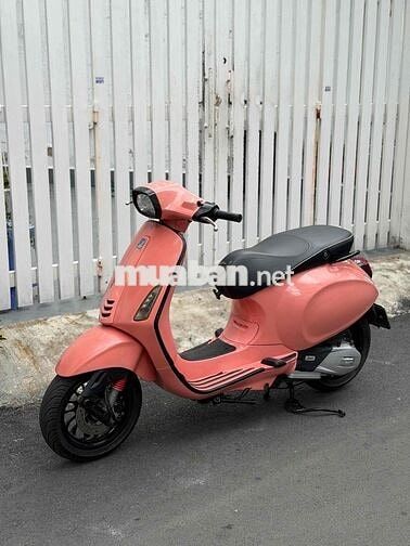 Piaggio Vespa 125 Hồng Notte Hồng