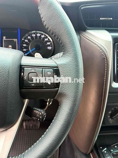 Toyota Fortuner 2019 Trắng