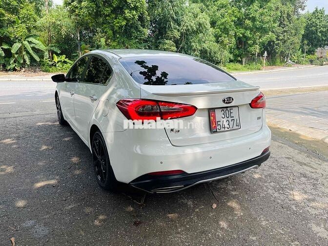 Kia K3 Trắng