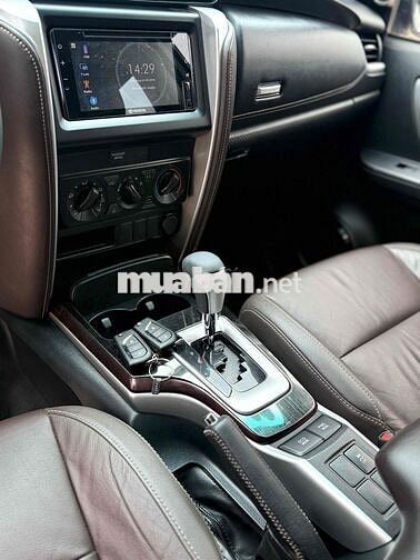Toyota Fortuner 2019 Trắng