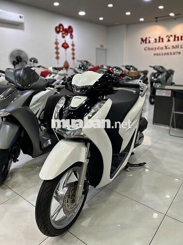 SH160ABS2025 Trắng Panda odo hơn 1500km siu lướt 