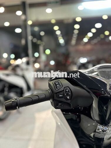 SH160ABS2025 Trắng Panda odo hơn 1500km siu lướt 