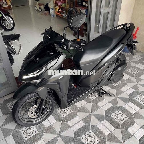 Vario 125 date 2022 bản đen full, lướt 98%, 9 chủ