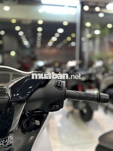 SH160ABS2025 Trắng Panda odo hơn 1500km siu lướt 