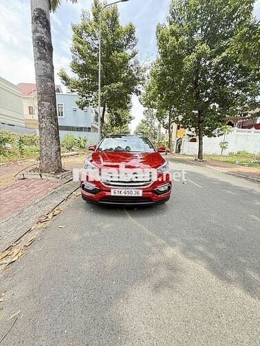 Hyundai SantaFe Đỏ 7 chỗ