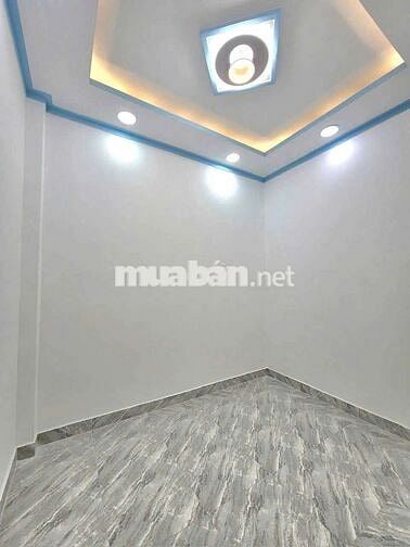 Nhà mới 1 trệt 1 lầu sân trước tớ sổ riêng cách Ql50 300m
