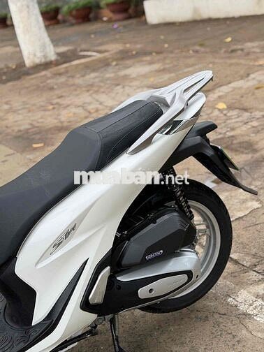 Honda SH 125 ABS Trắng 8000 km