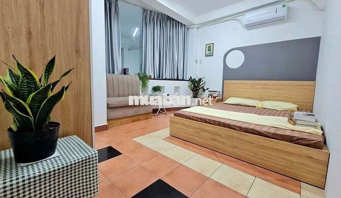 Nhà full khách Kẹt Vốn sang Gấp ,giá thương lượng 