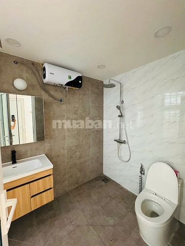 Hẻm xe hơi- Khu Vip- Gần Chợ bà Chiểu