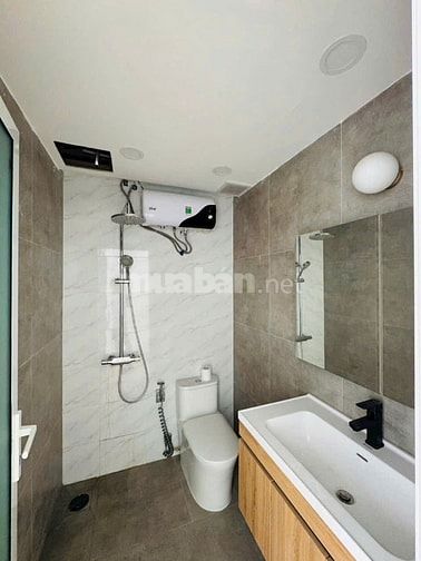 Hẻm xe hơi- Khu Vip- Gần Chợ bà Chiểu