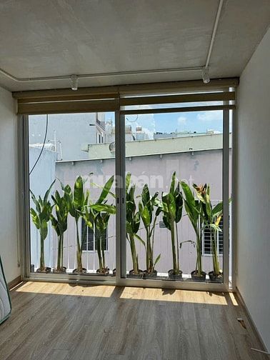 Hẻm xe hơi- Khu Vip- Gần Chợ bà Chiểu