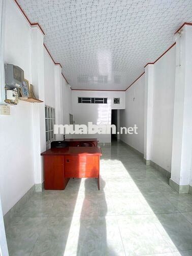 BÁN NHÀ KHÚC THỪA DỤ – TRUNG TÂM MỸ BÌNH, LONG XUYÊN