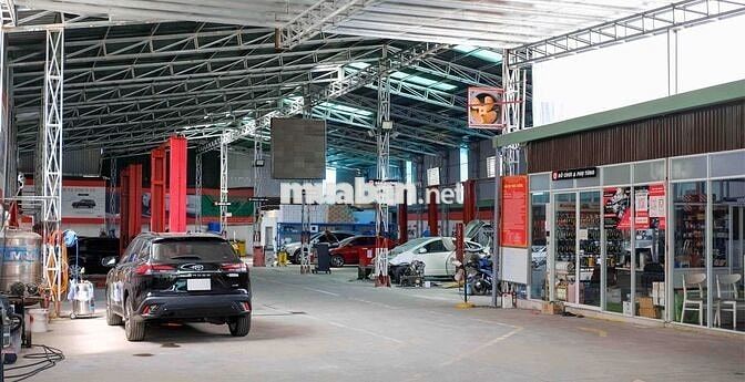 AUTO RANONE TUYỂN DỤNG THỢ CHÍNH Ô TÔ
