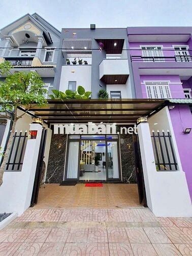 NHÀ 3 TẦNG KHU ĐÔ THỊ 5 SAO GẦN CHỢ BÌNH CHÁNH 