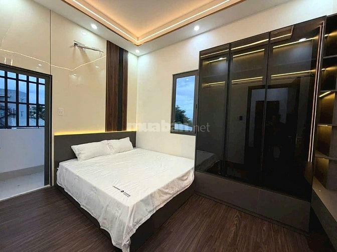 BÁN NHÀ HẺM 1113  HUỲNH TẤN PHÁT QUẬN 7