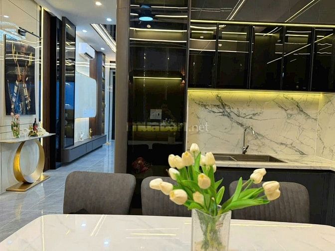 BÁN NHÀ HẺM 1113  HUỲNH TẤN PHÁT QUẬN 7