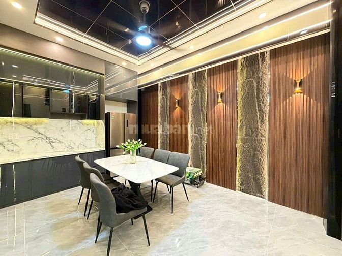 BÁN NHÀ HẺM 1113  HUỲNH TẤN PHÁT QUẬN 7