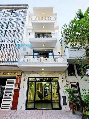 Cẩn bán nhà định cư nước ngoài