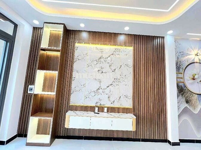 Nhà mới TBCT 3  tầng Q8, nội thất cao cấp, 37m2. 4PN, 3WC, giá 4,85 tỷ