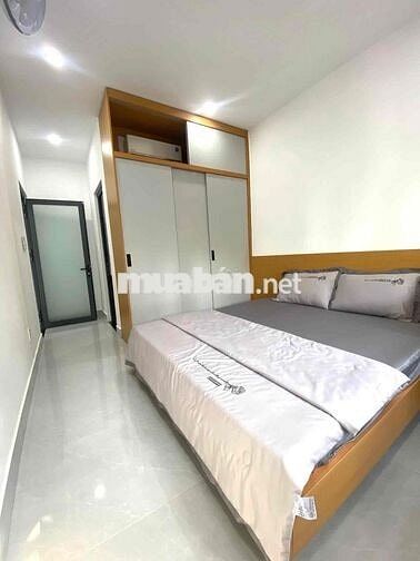 GẦN SÂN BAY NHÀ GA T3 , DT 4*15 , 2 TẦNG , XE HƠI ĐẬU NHÀ , NHỈNH 4 TY