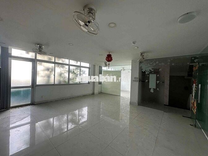 Cho Thuê Góc 2 Mặt Tiền Khu Tây Thạnh - DT 10x20m 1 Hầm 1 Trệt 2 Lầu