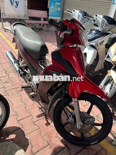 Honda Wave Blade 2016 Đỏ đen - BS TPHCM