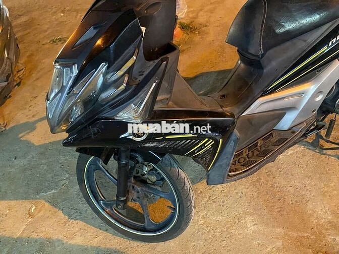  cần tiền bán gấp Yamaha Novo 5 Đen 
