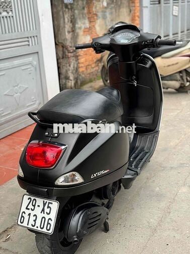 Piaggio Vespa LX 125 Đen nhám xe đẹp
