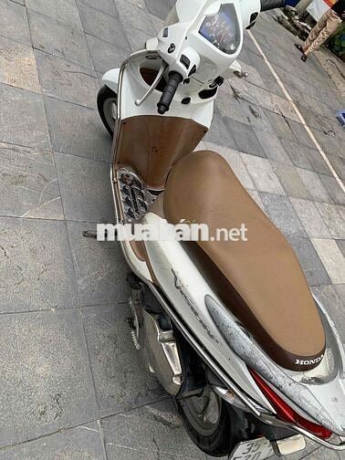 Honda Vision Trắng
