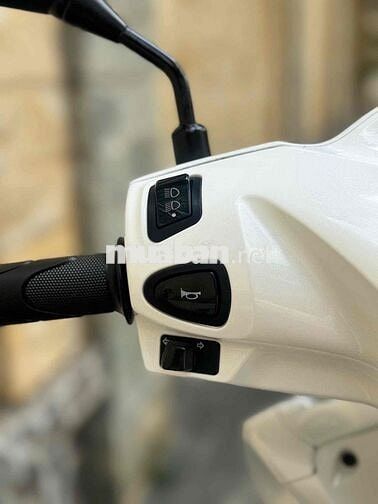 Vision 110fi trắng khoá smartkey sơn máy zin 100%