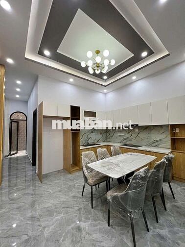 GIẢM 300 TRIỆU CĂN NHÀ MẶT TIỀN ĐẦU KHU DÂN CƯ 