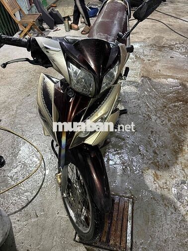 Yamaha Jupiter Gravita Nâu vàng