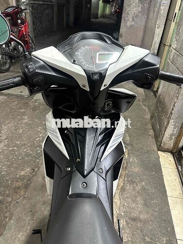 Winner V1 2016 Trắng.BS 86 Chính chủ công chứng