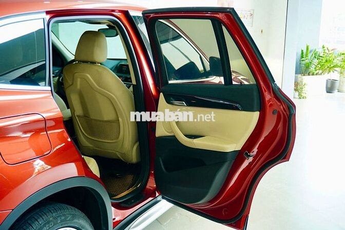 BMW X1 2018 Cam/Đen