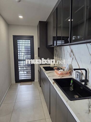 Cho thuê căn hộ The Antonia, PMH, 108m2, nhà full nội thất như hình.