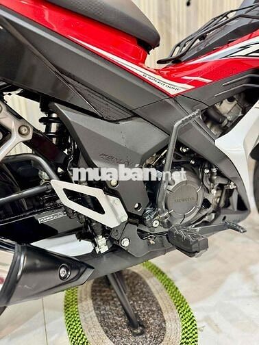 Sonic 2021 Đỏ đen trắng 1200km