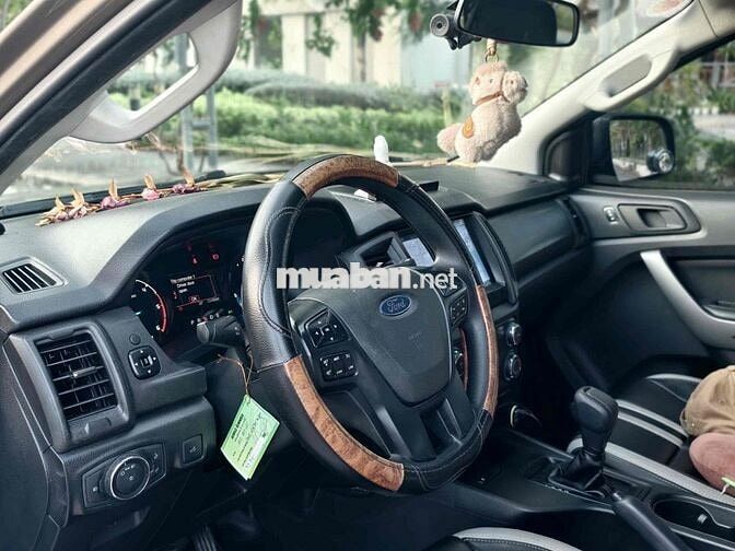 bán xe bán tải hoặc đổi 7 chỗ bù trừ