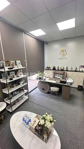 SANG NHƯỢNG SPA & VĂN PHÒNG 5 TẦNG – SET UP HOÀN CHỈNH