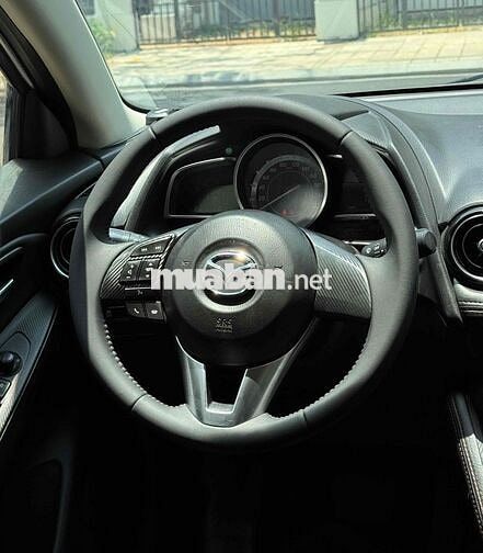 Mazda 2 2015 nhập Thái số tự động