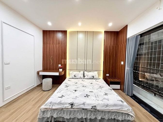  NHÀ 44m2 *5 Tầng thang máy 11.6 tỷ phố VƯƠNG THỪA VŨ| 80m ra sân oto