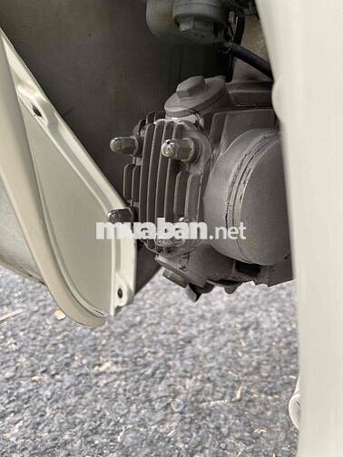 Cần Bán Xe Zin Đẹp còn keng khách cần alo em