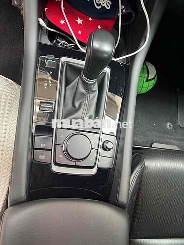 Mazda 3 Sport Luxury 2020 Trắng 45000 km