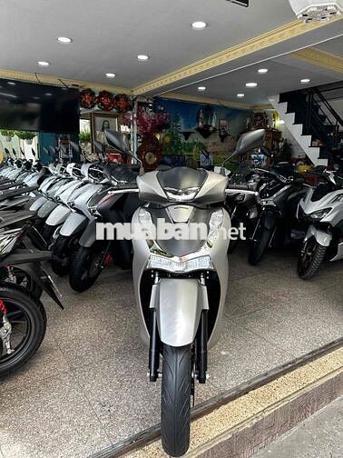 Honda SH 160i ABS 2023 Bạc Đen BSTP Chính Chủ