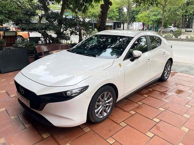 Mazda 3 Sport Luxury 2020 Trắng 45000 km