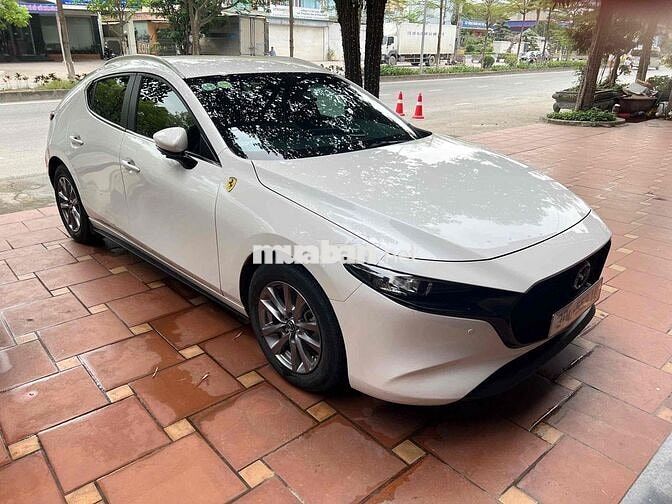 Mazda 3 Sport Luxury 2020 Trắng 45000 km