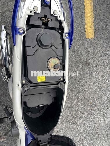 Cần Bán Xe Zin Đẹp còn keng khách cần alo em