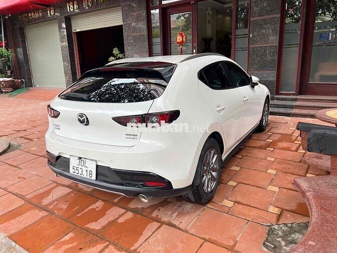Mazda 3 Sport Luxury 2020 Trắng 45000 km