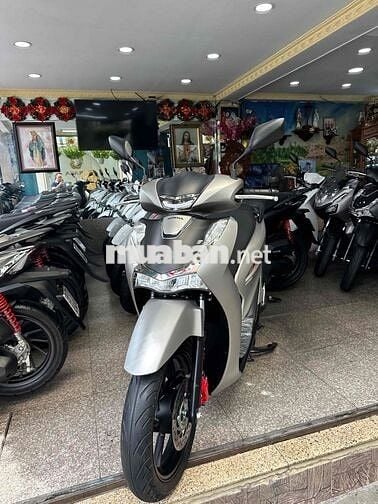 Honda SH 160i ABS 2023 Bạc Đen BSTP Chính Chủ